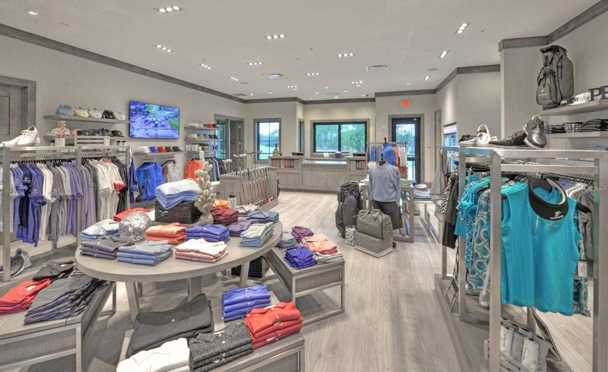 17 KENSINGTON STREET, Ormond Beach, FL 32174 17 KENSINGTON STREET, Ormond Beach, FL 32174