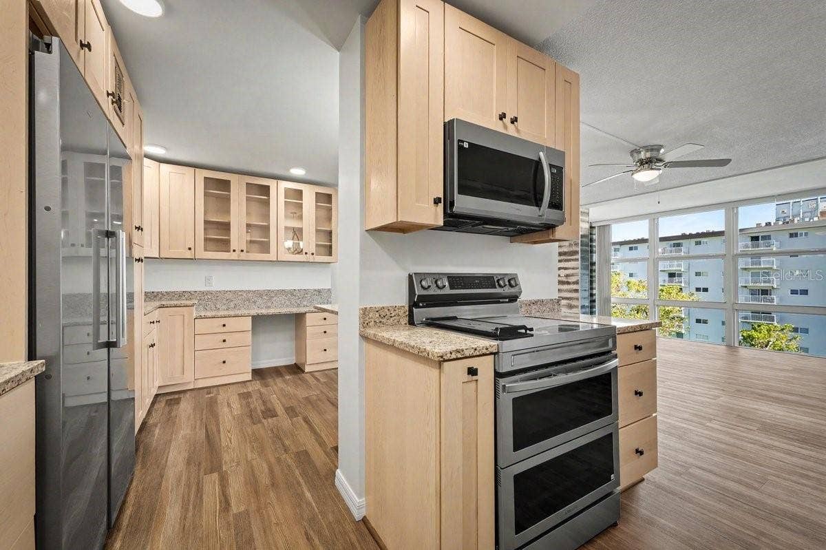 1224 S PENINSULA DRIVE, #621, Daytona Beach, FL 32118 Lots of storage