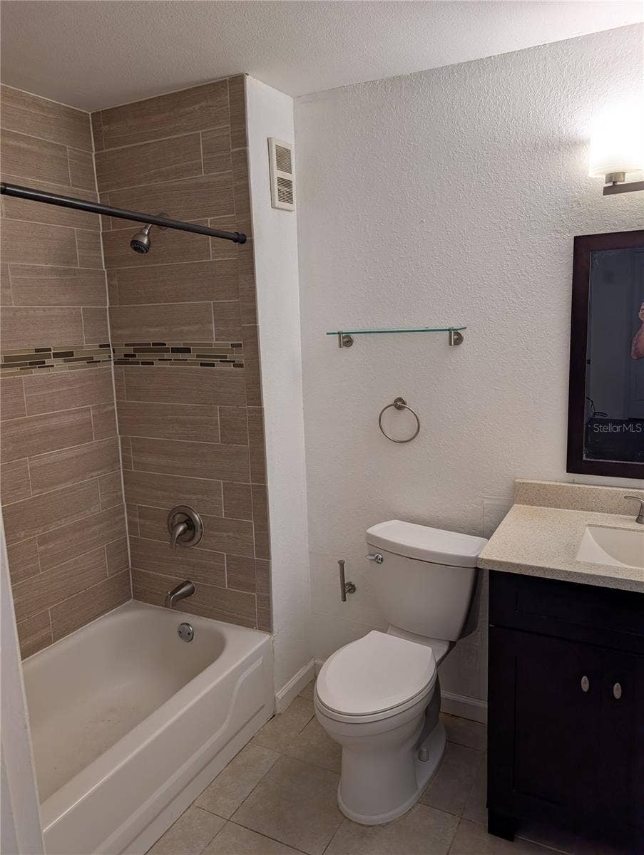 3705 SW 27TH STREET, #318, Gainesville, FL 32608 3705 SW 27TH STREET, #318, Gainesville, FL 32608