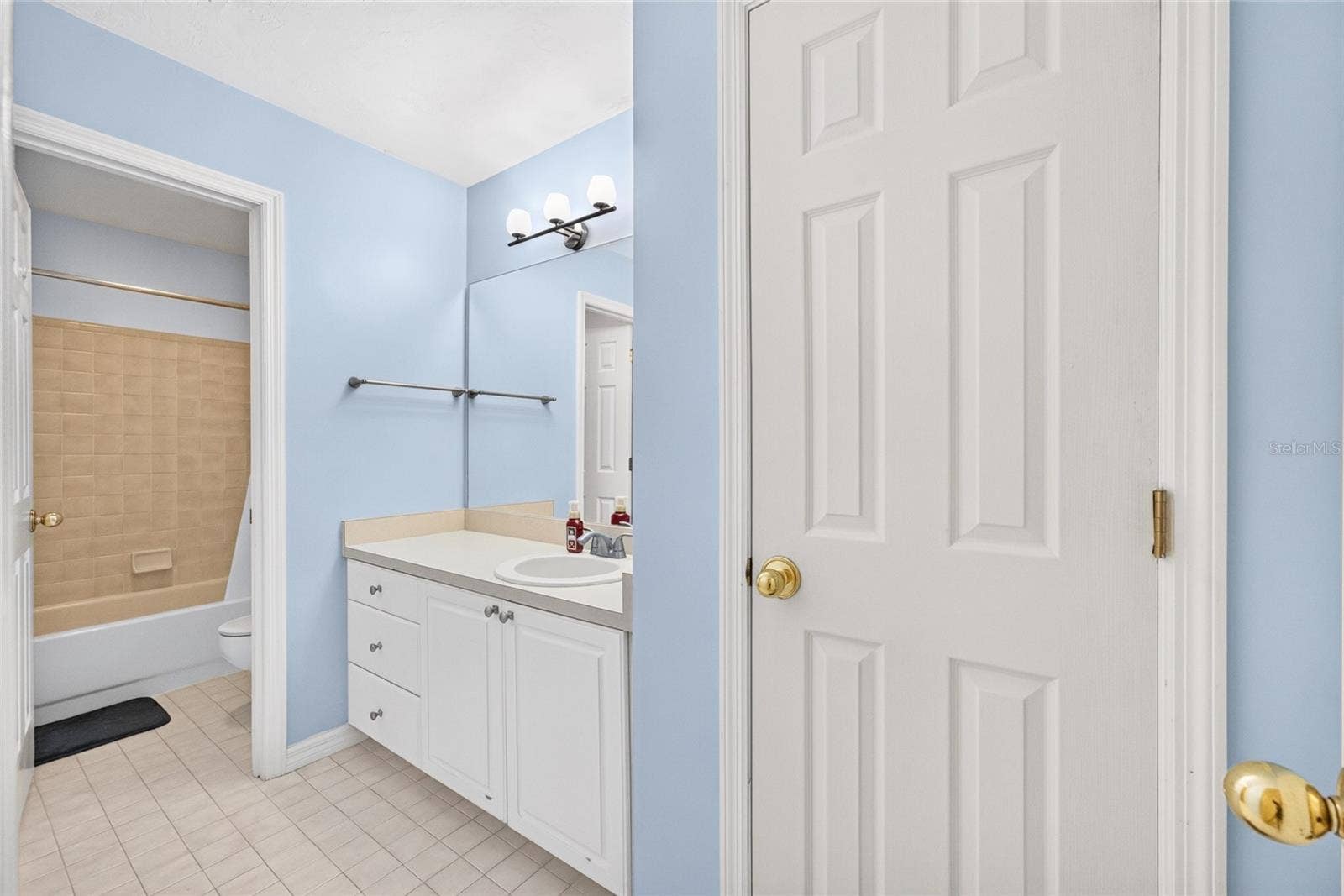 9523 SW 51ST ROAD, Gainesville, FL 32608 9523 SW 51ST ROAD, Gainesville, FL 32608