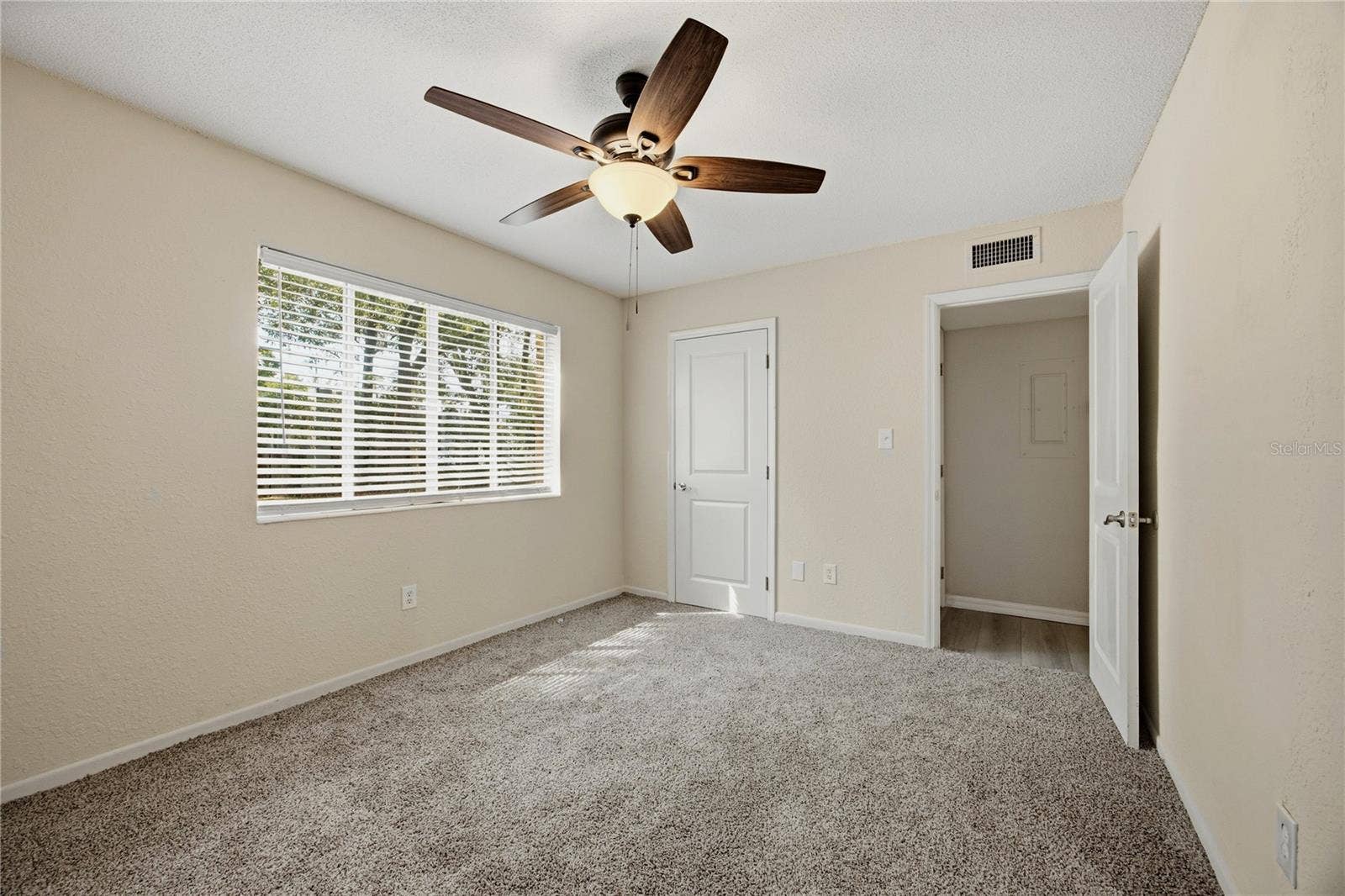 507 NW 39TH ROAD, #122, Gainesville, FL 32607 507 NW 39TH ROAD, #122, Gainesville, FL 32607
