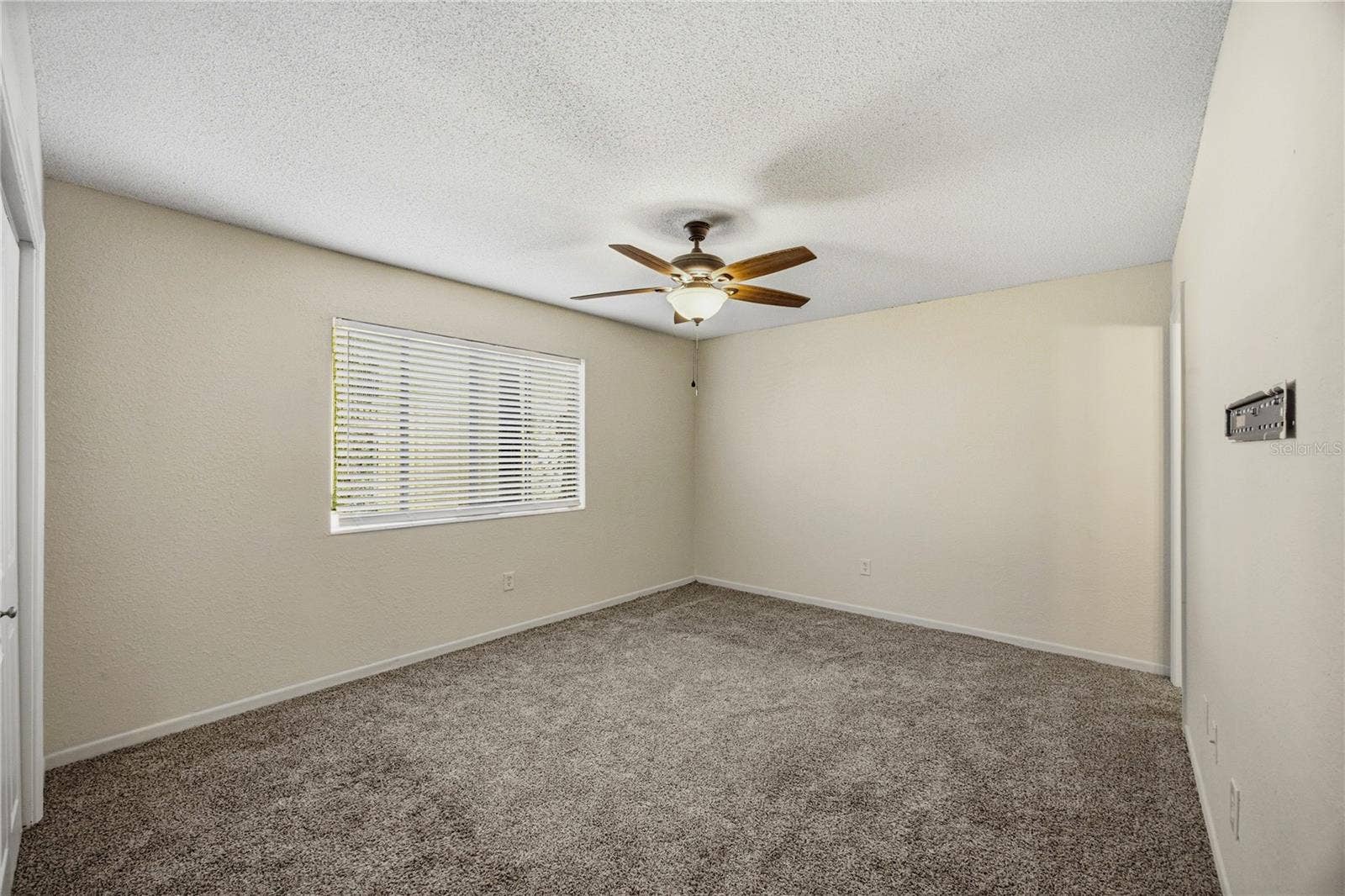 507 NW 39TH ROAD, #122, Gainesville, FL 32607 507 NW 39TH ROAD, #122, Gainesville, FL 32607