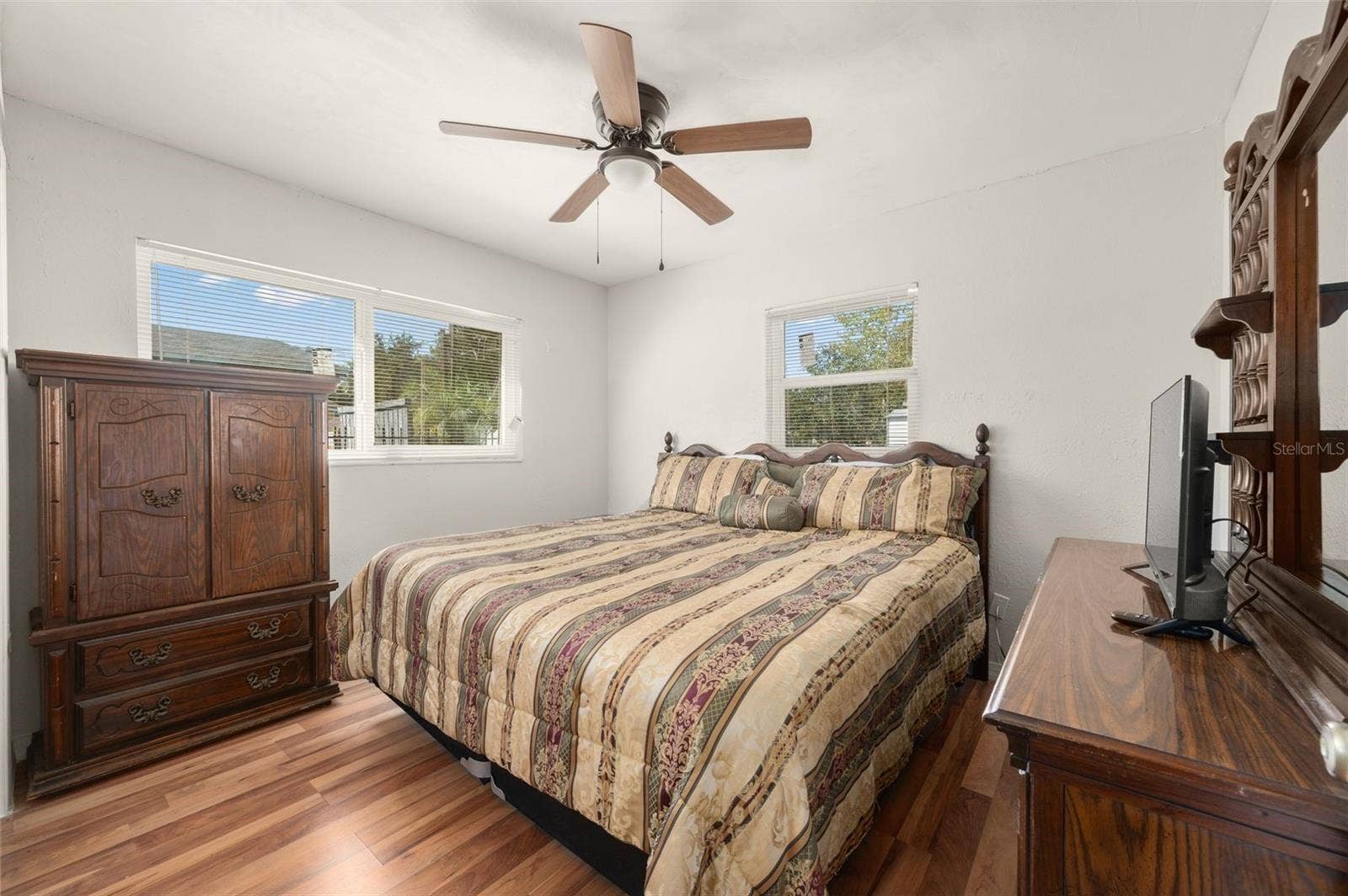 1118 SE 19TH STREET, Gainesville, FL 32641