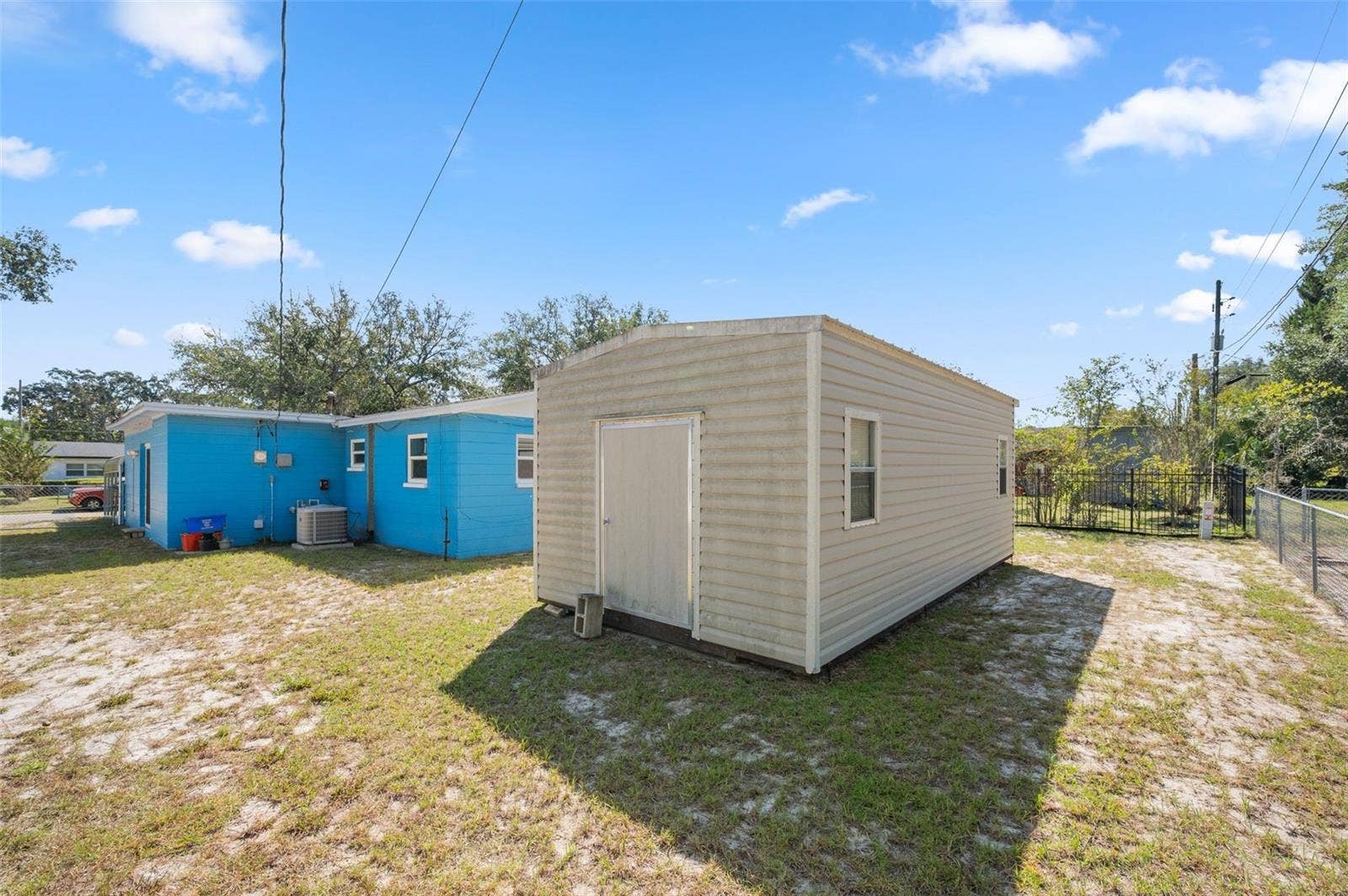 1118 SE 19TH STREET, Gainesville, FL 32641