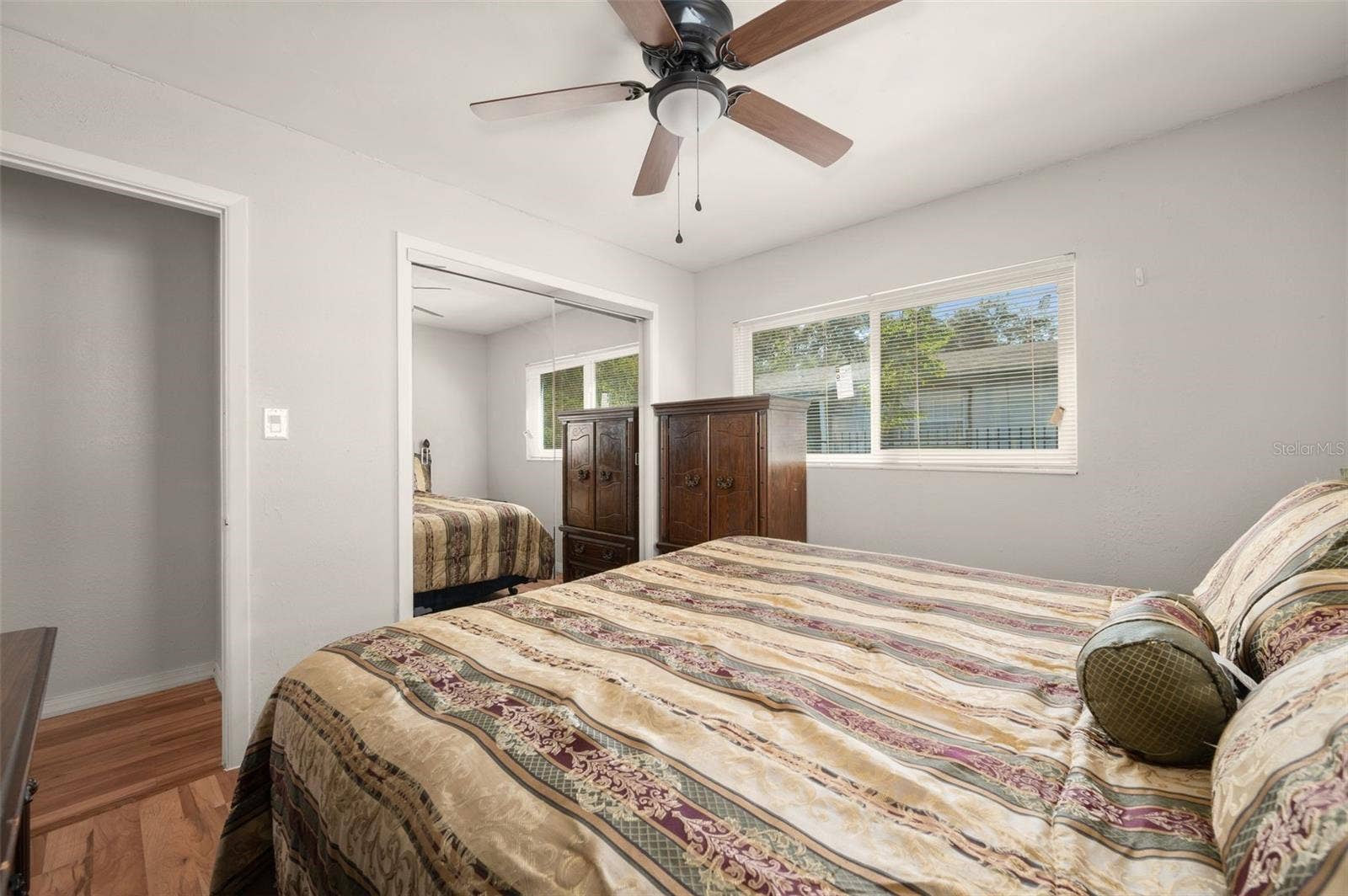 1118 SE 19TH STREET, Gainesville, FL 32641