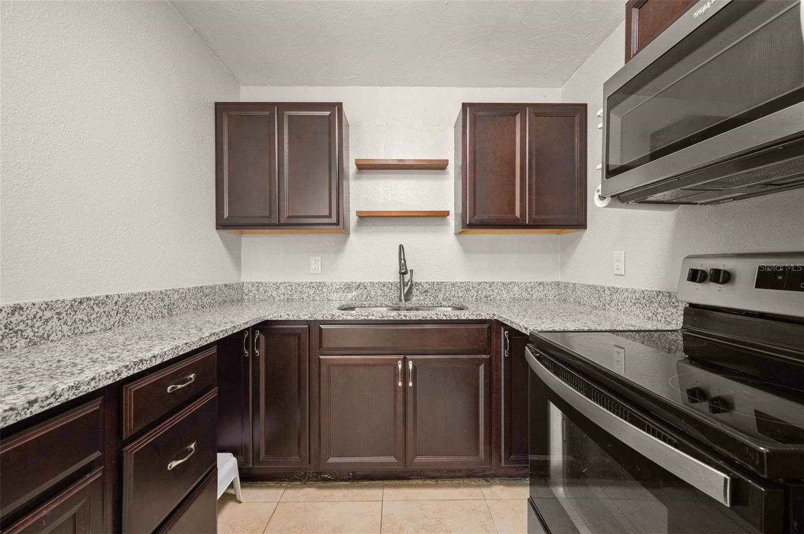 1118 SE 19TH STREET, Gainesville, FL 32641