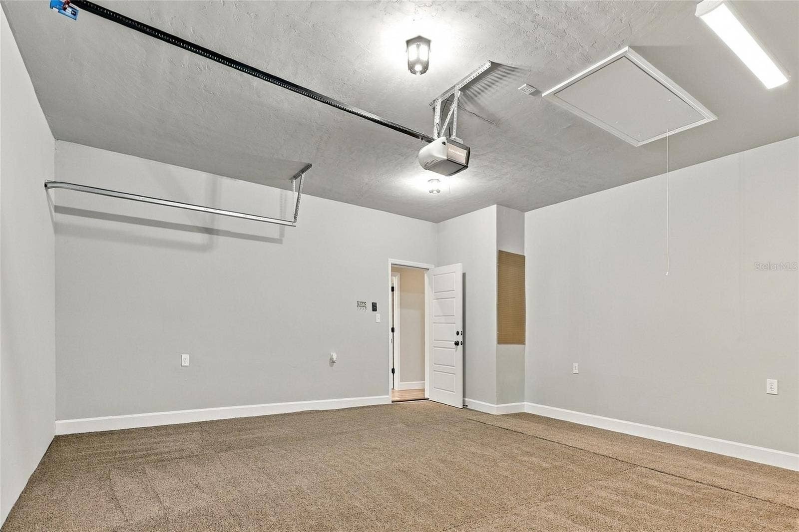 4703 SW 63RD ROAD, Gainesville, FL 32608 4703 SW 63RD ROAD, Gainesville, FL 32608