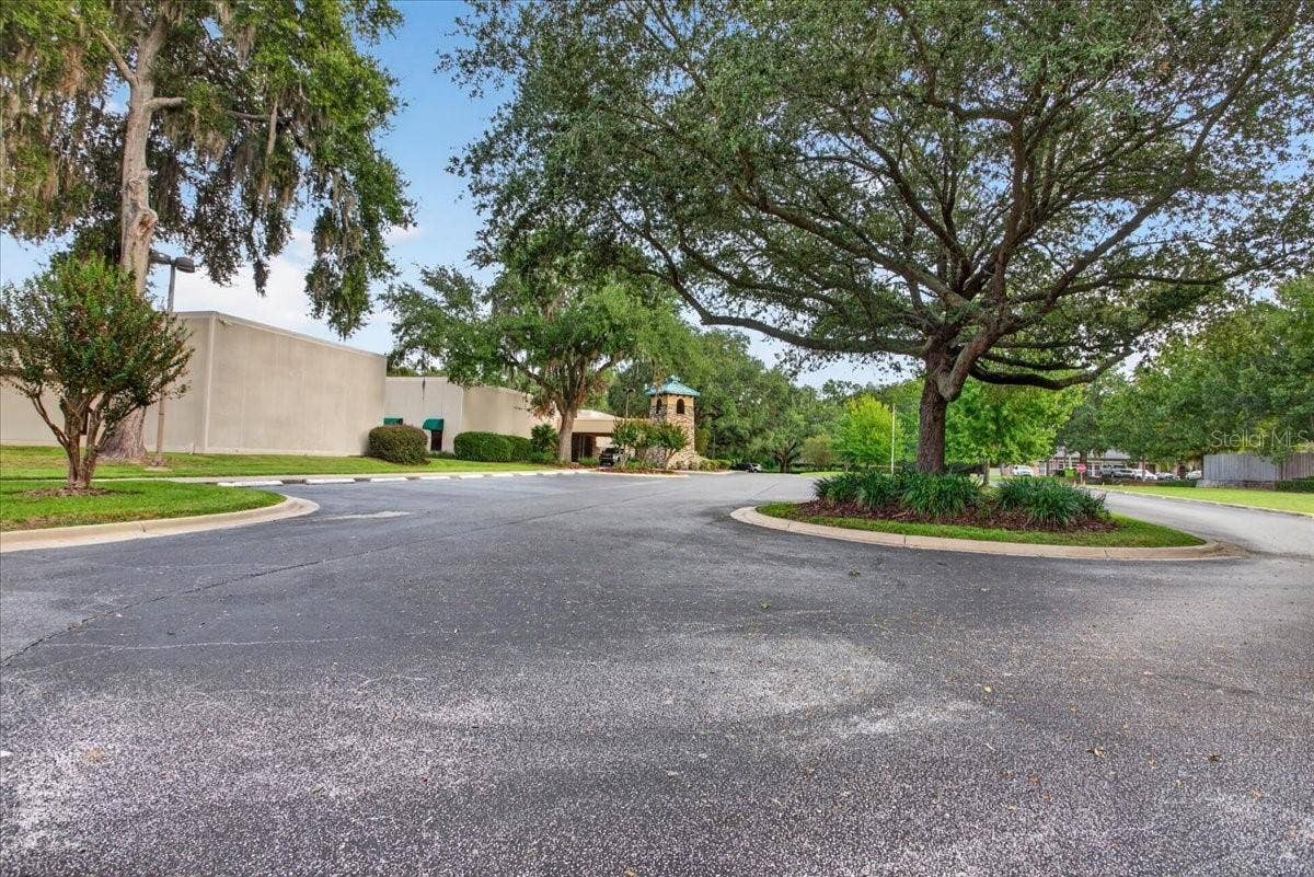 7201 NW 11TH PLACE, Gainesville, FL 32605 7201 NW 11TH PLACE, Gainesville, FL 32605