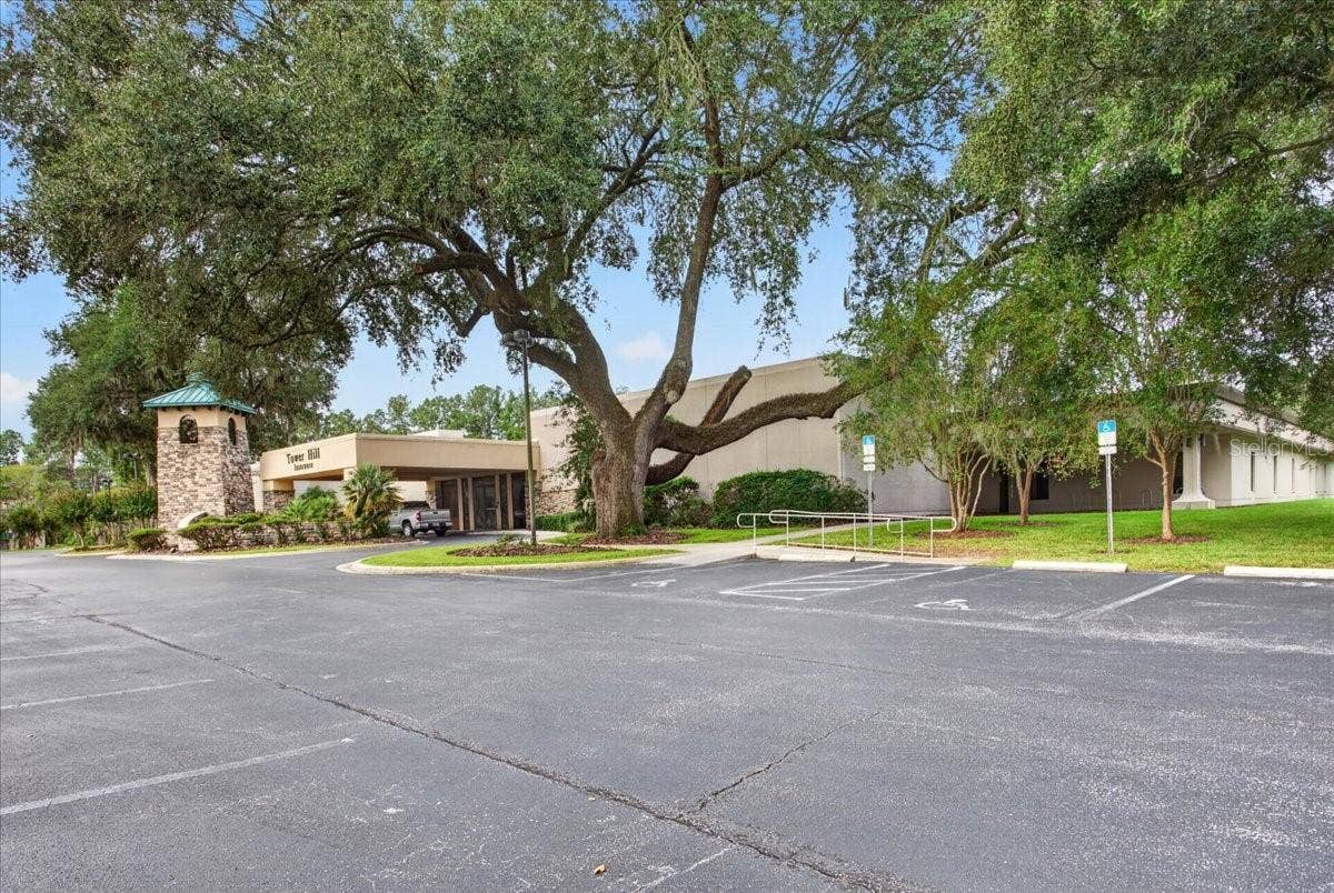 7201 NW 11TH PLACE, Gainesville, FL 32605 7201 NW 11TH PLACE, Gainesville, FL 32605
