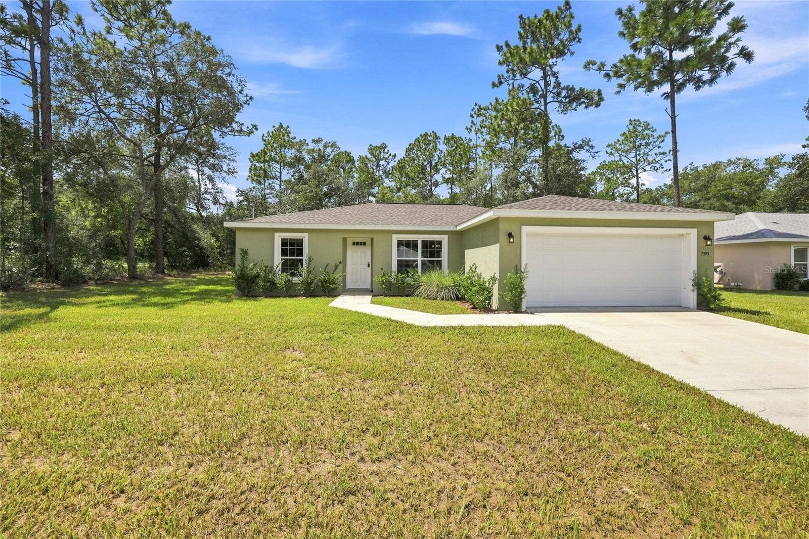 7390 N IRELAND DRIVE, Dunnellon, FL 34434 Front View