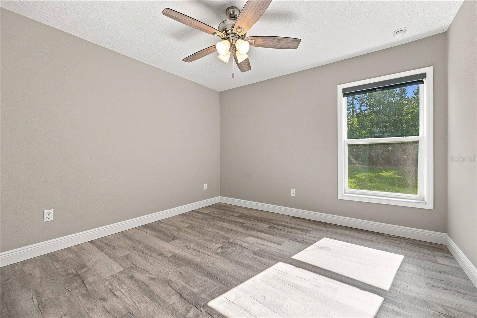 7390 N IRELAND DRIVE, Dunnellon, FL 34434 Bedroom 3