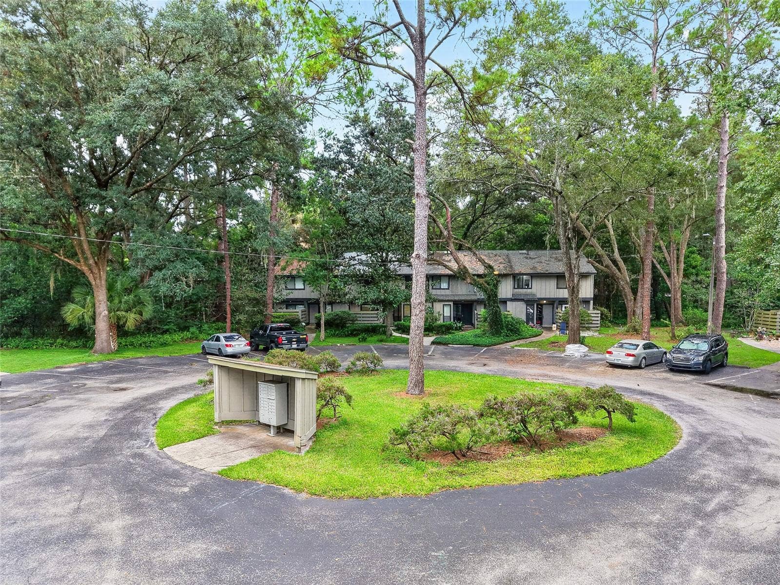 4411 BLACK FOREST WAY, Gainesville, FL 32605 4411 BLACK FOREST WAY, Gainesville, FL 32605