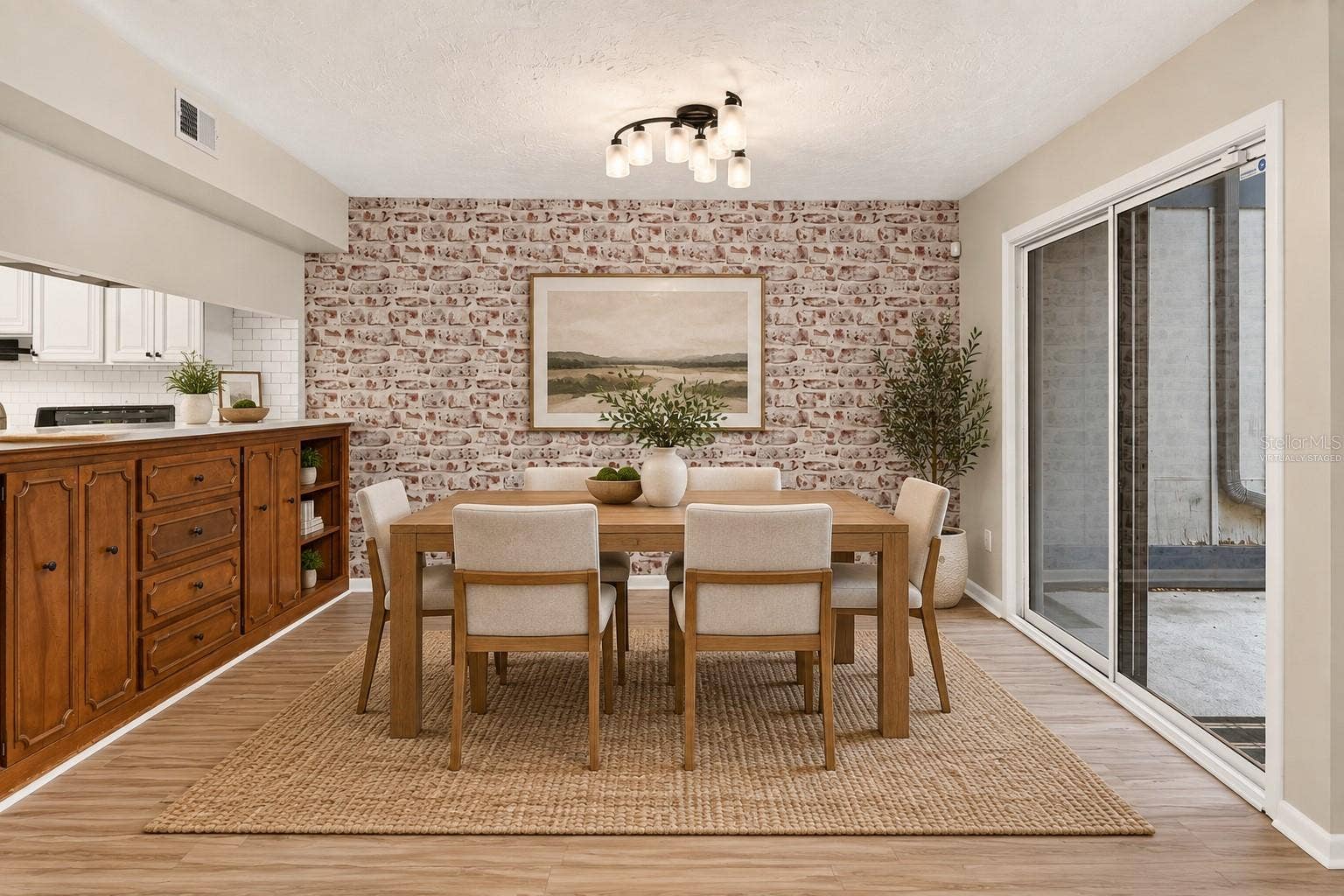 4411 BLACK FOREST WAY, Gainesville, FL 32605 virtually staged dining room