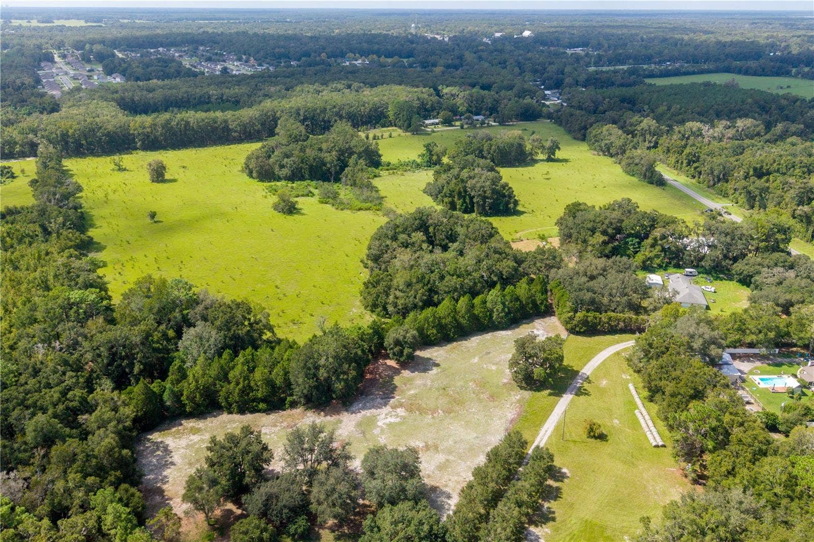 23137 NW COUNTY ROAD 236, High Springs, FL 32643