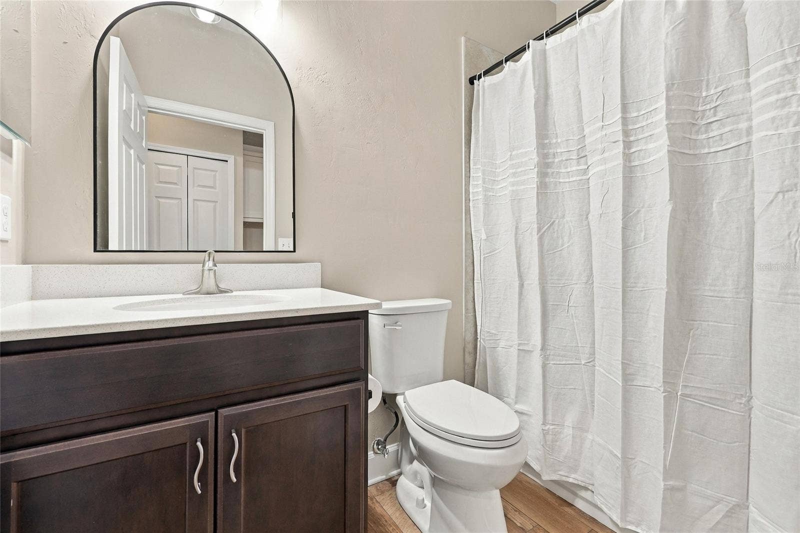 6801 SW LUGANO COURT, Gainesville, FL 32608 6801 SW LUGANO COURT, Gainesville, FL 32608