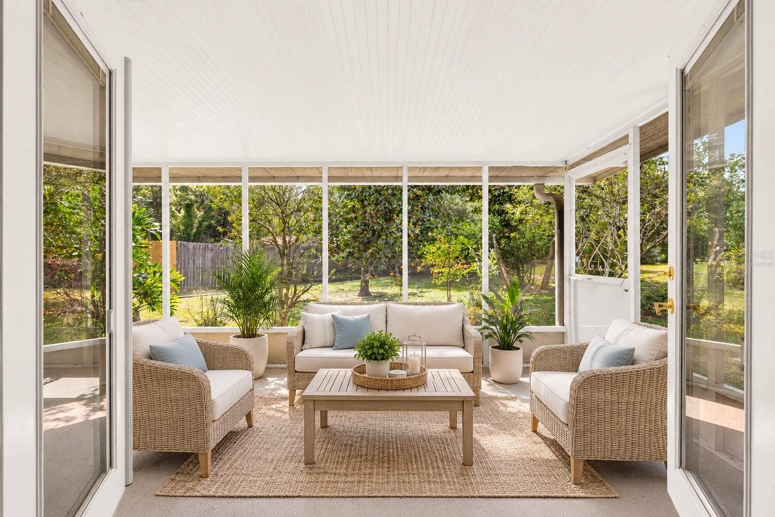 Screened Lanai Virtually Staged