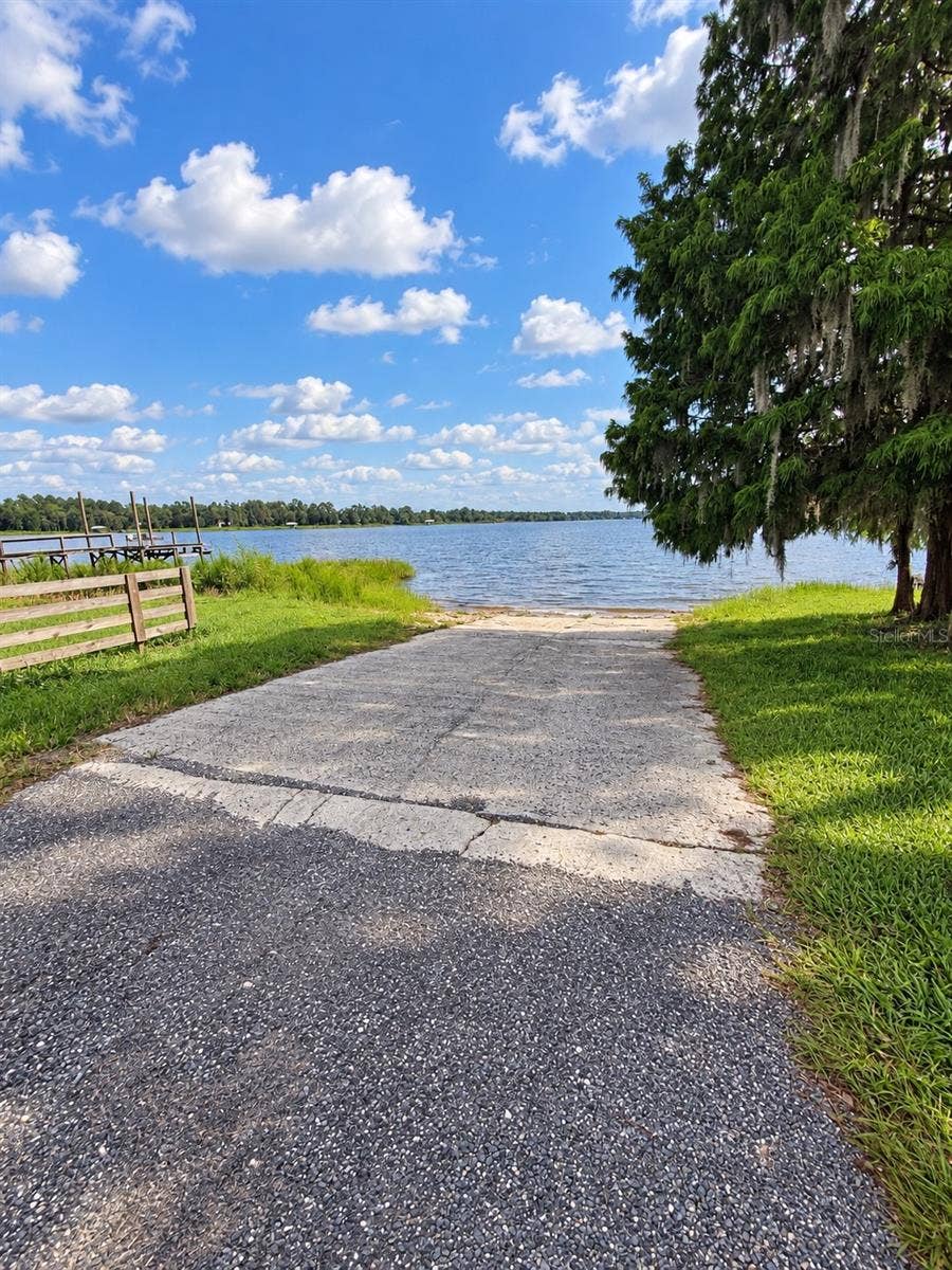 Lake Crosby Boat Ramp