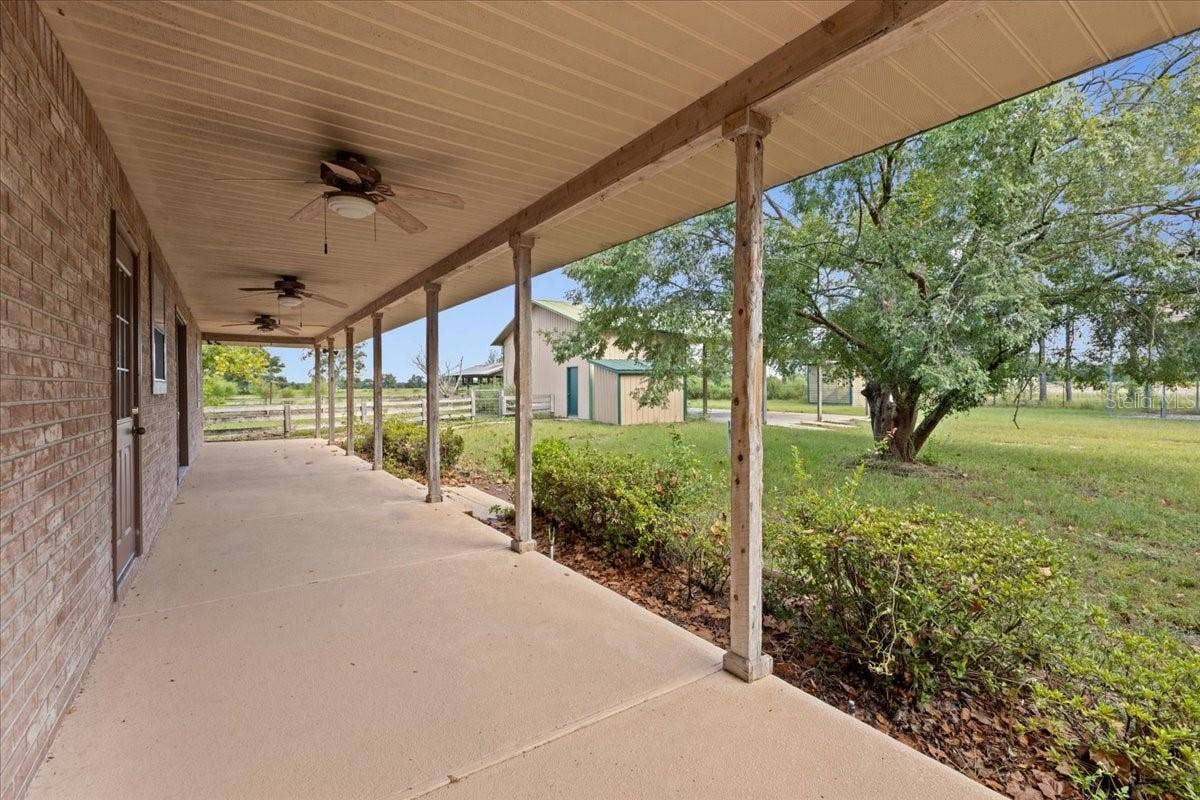 6351 SW 2ND LANE, Bell, FL 32619 6351 SW 2ND LANE, Bell, FL 32619