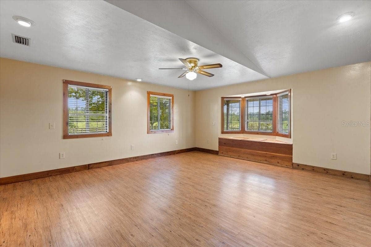 6351 SW 2ND LANE, Bell, FL 32619 6351 SW 2ND LANE, Bell, FL 32619