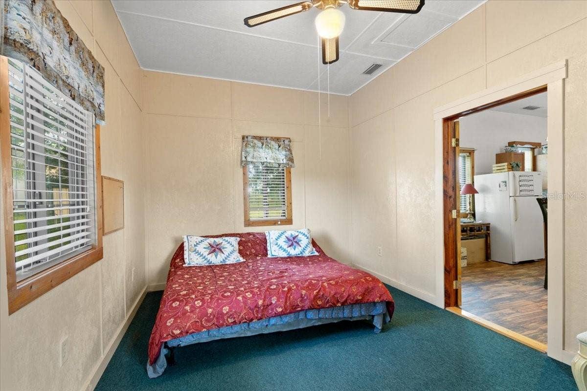 6351 SW 2ND LANE, Bell, FL 32619 6351 SW 2ND LANE, Bell, FL 32619
