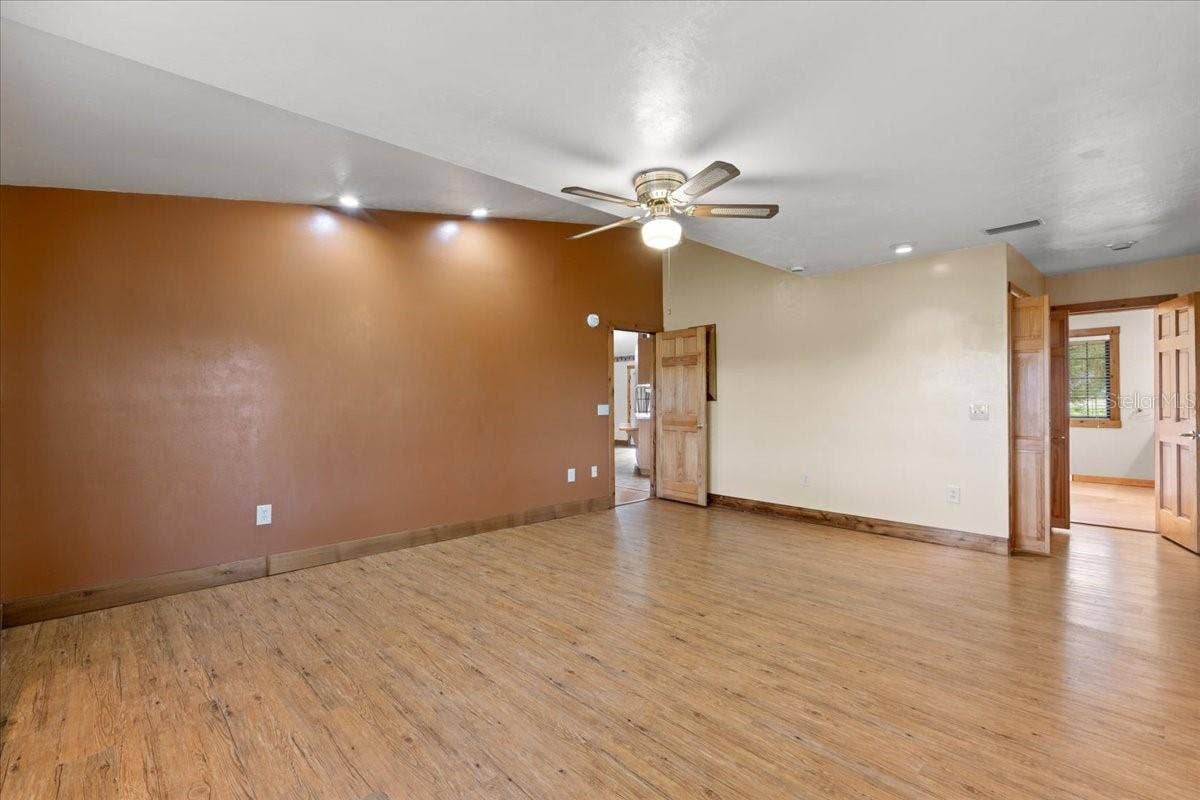 6351 SW 2ND LANE, Bell, FL 32619 6351 SW 2ND LANE, Bell, FL 32619