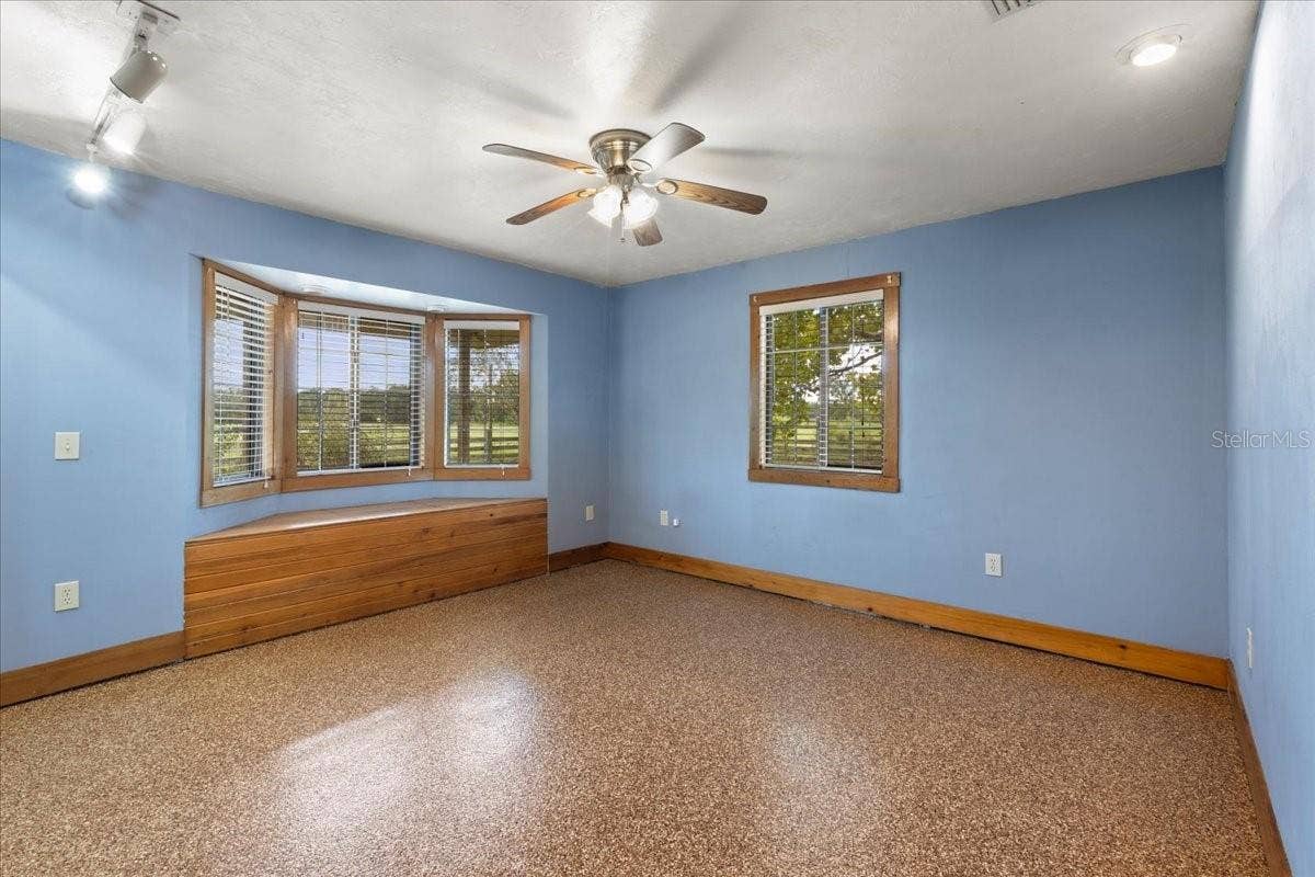 6351 SW 2ND LANE, Bell, FL 32619 6351 SW 2ND LANE, Bell, FL 32619