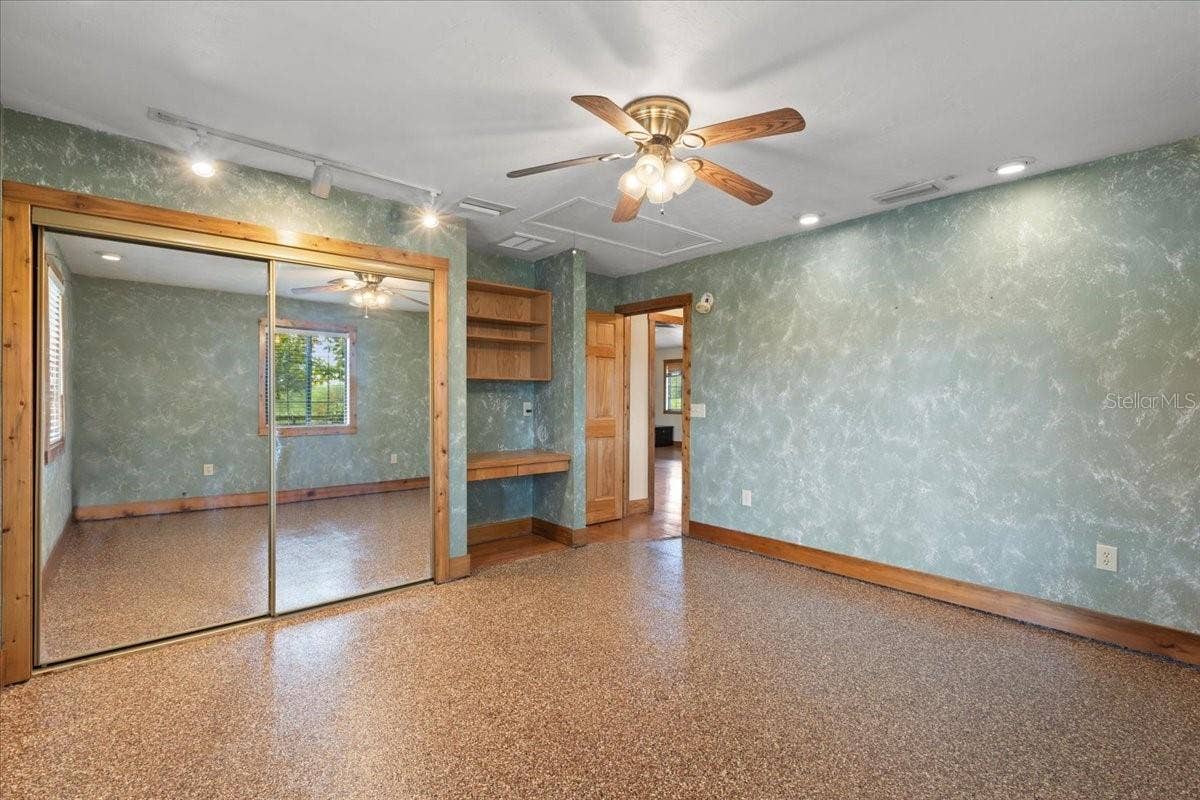 6351 SW 2ND LANE, Bell, FL 32619 6351 SW 2ND LANE, Bell, FL 32619