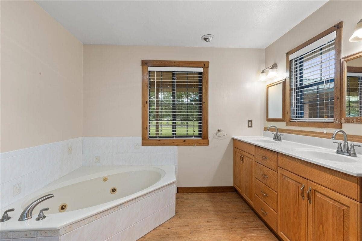 6351 SW 2ND LANE, Bell, FL 32619 6351 SW 2ND LANE, Bell, FL 32619