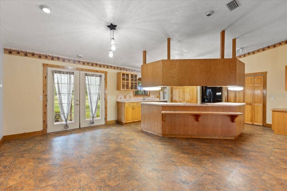 6351 SW 2ND LANE, Bell, FL 32619 6351 SW 2ND LANE, Bell, FL 32619
