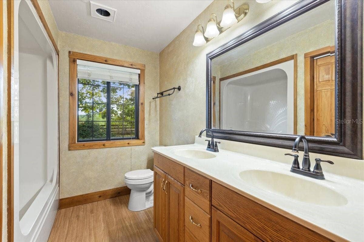 6351 SW 2ND LANE, Bell, FL 32619 6351 SW 2ND LANE, Bell, FL 32619
