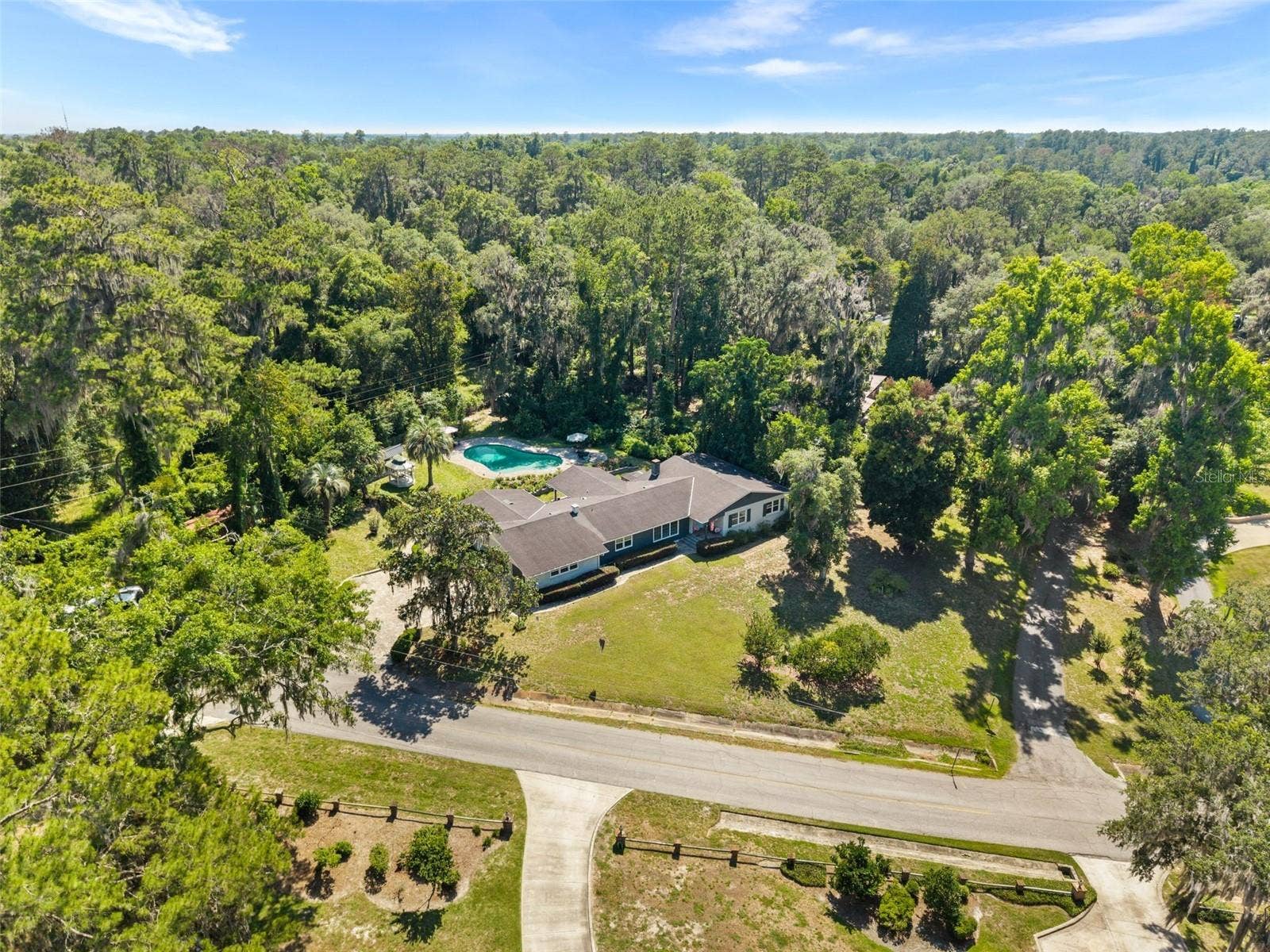 258 SE HILLSIDE PARKWAY, Lake City, FL 32025 258 SE HILLSIDE PARKWAY, Lake City, FL 32025