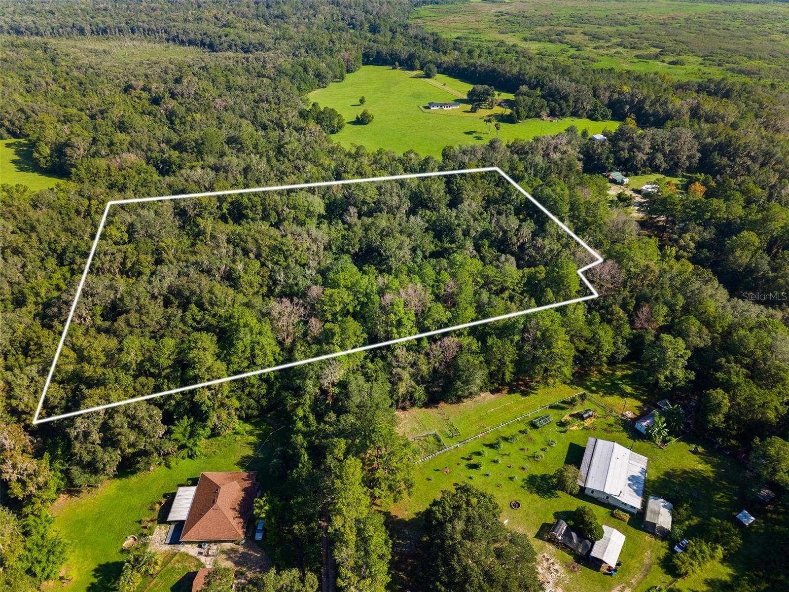 3426 SE 185TH AVENUE, Micanopy, FL 32667 3426 SE 185TH AVENUE, Micanopy, FL 32667