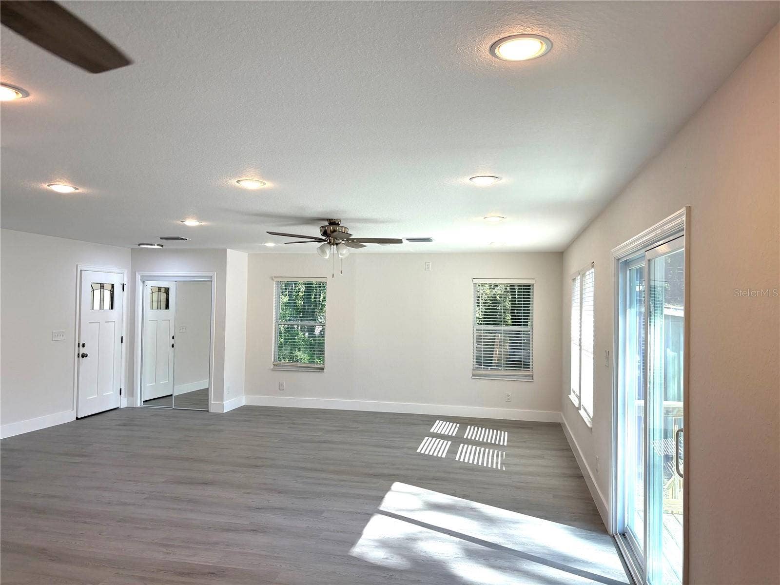 1521 NW 35 TERRACE, Gainesville, FL 32605