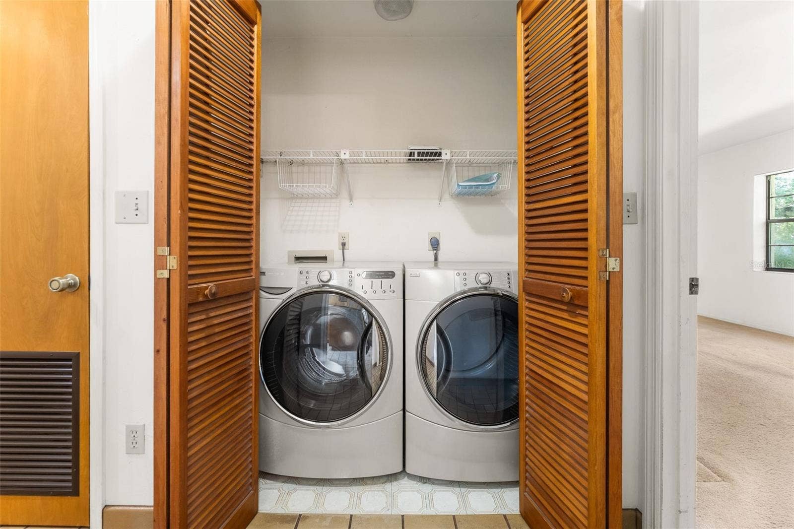 Laundry closet
