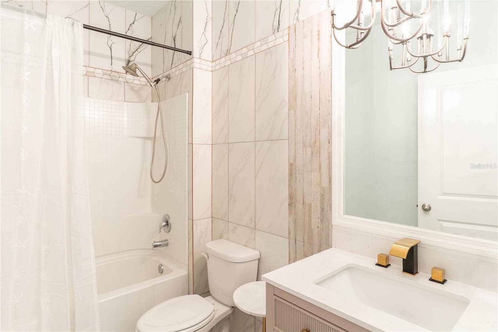 5949 SW 83RD TERRACE, Gainesville, FL 32608 Guest Bath