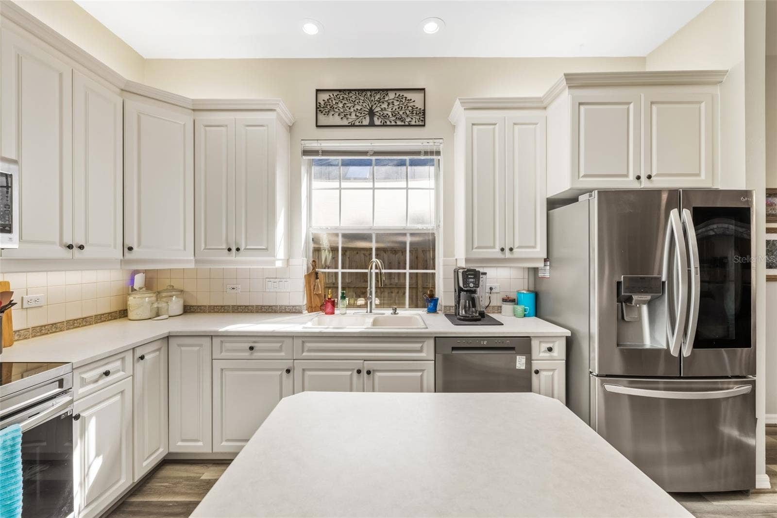 Lots of counter space