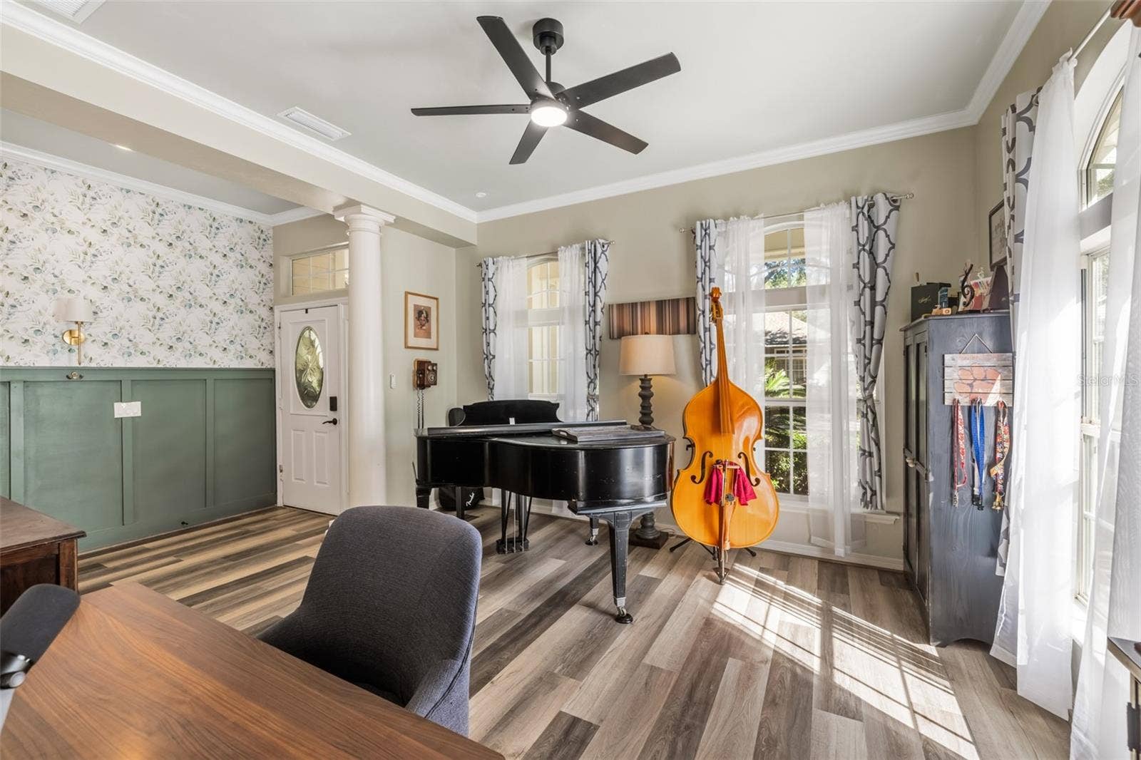 Welcoming foyer