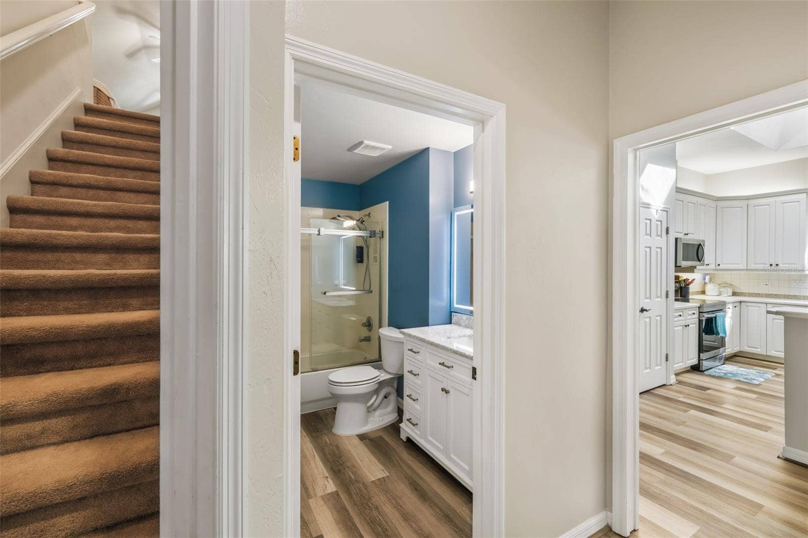 stairs to Bonus room