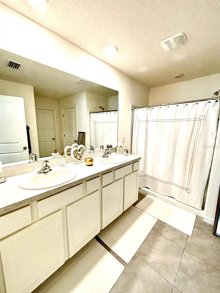 2174 NW 246TH TERRACE, Newberry, FL 32669