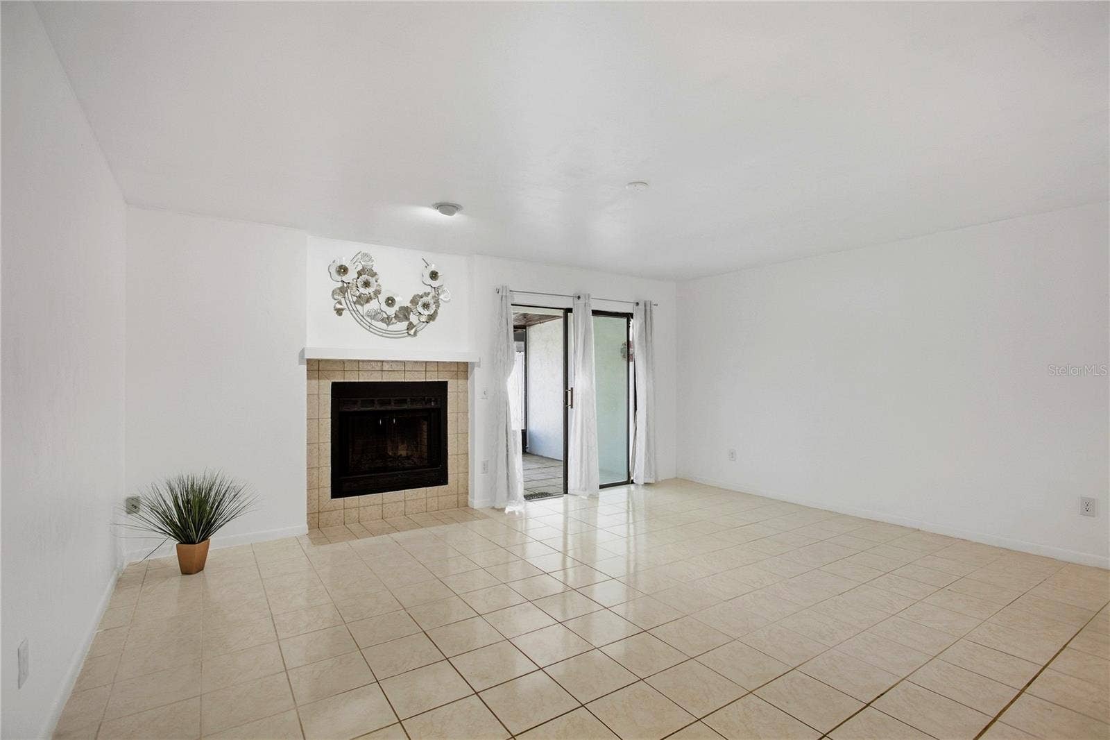 3758 NW 56TH LANE, Gainesville, FL 32653 3758 NW 56TH LANE, Gainesville, FL 32653
