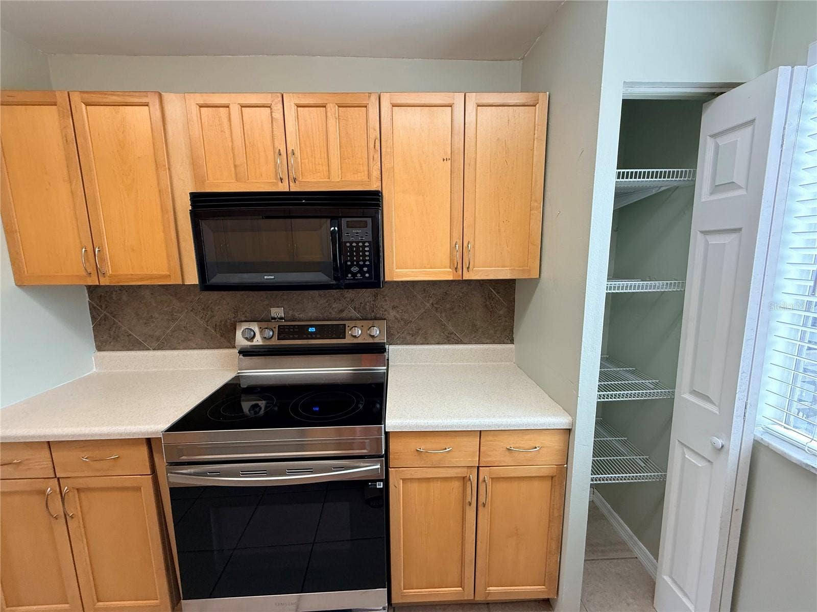 6519 W NEWBERRY ROAD, #305, Gainesville, FL 32605 6519 W NEWBERRY ROAD, #305, Gainesville, FL 32605