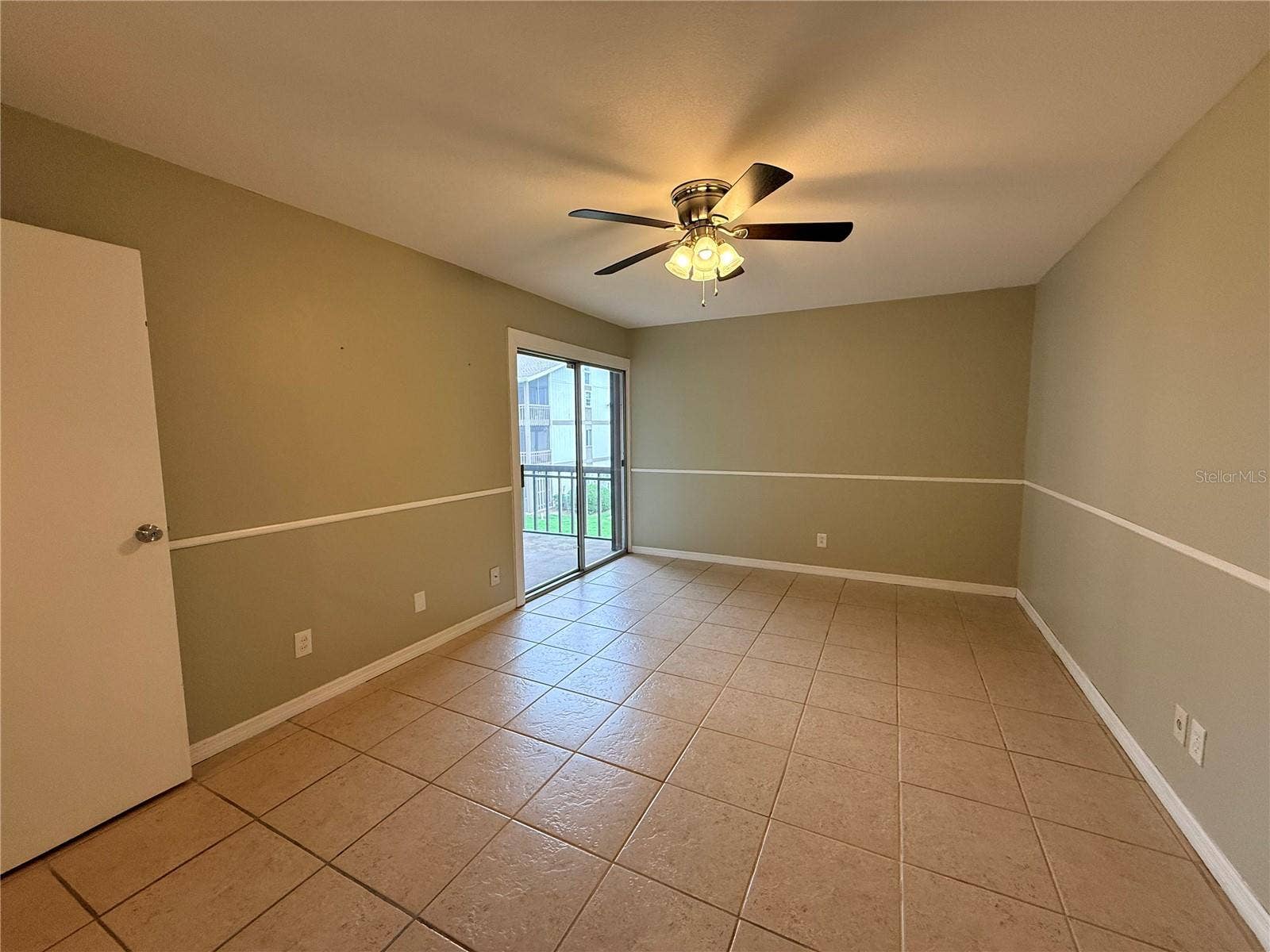 6519 W NEWBERRY ROAD, #305, Gainesville, FL 32605 6519 W NEWBERRY ROAD, #305, Gainesville, FL 32605