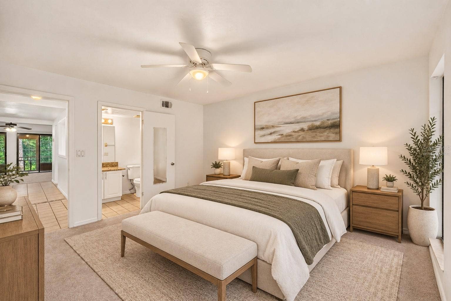 5606 SW 8TH PLACE, Gainesville, FL 32607 Primary Downstairs Bedroom - Virtually Staged