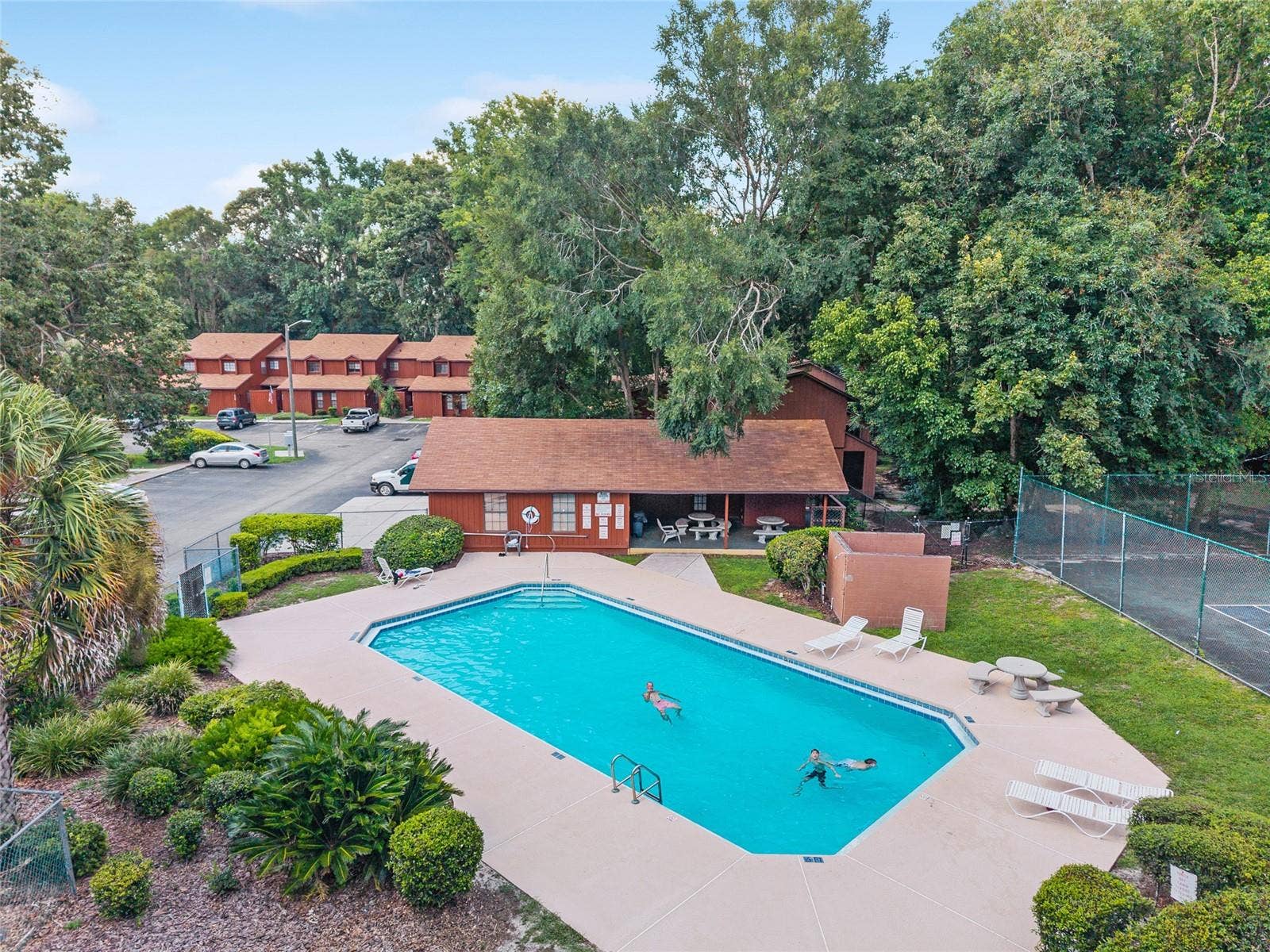 5606 SW 8TH PLACE, Gainesville, FL 32607 Community Pool