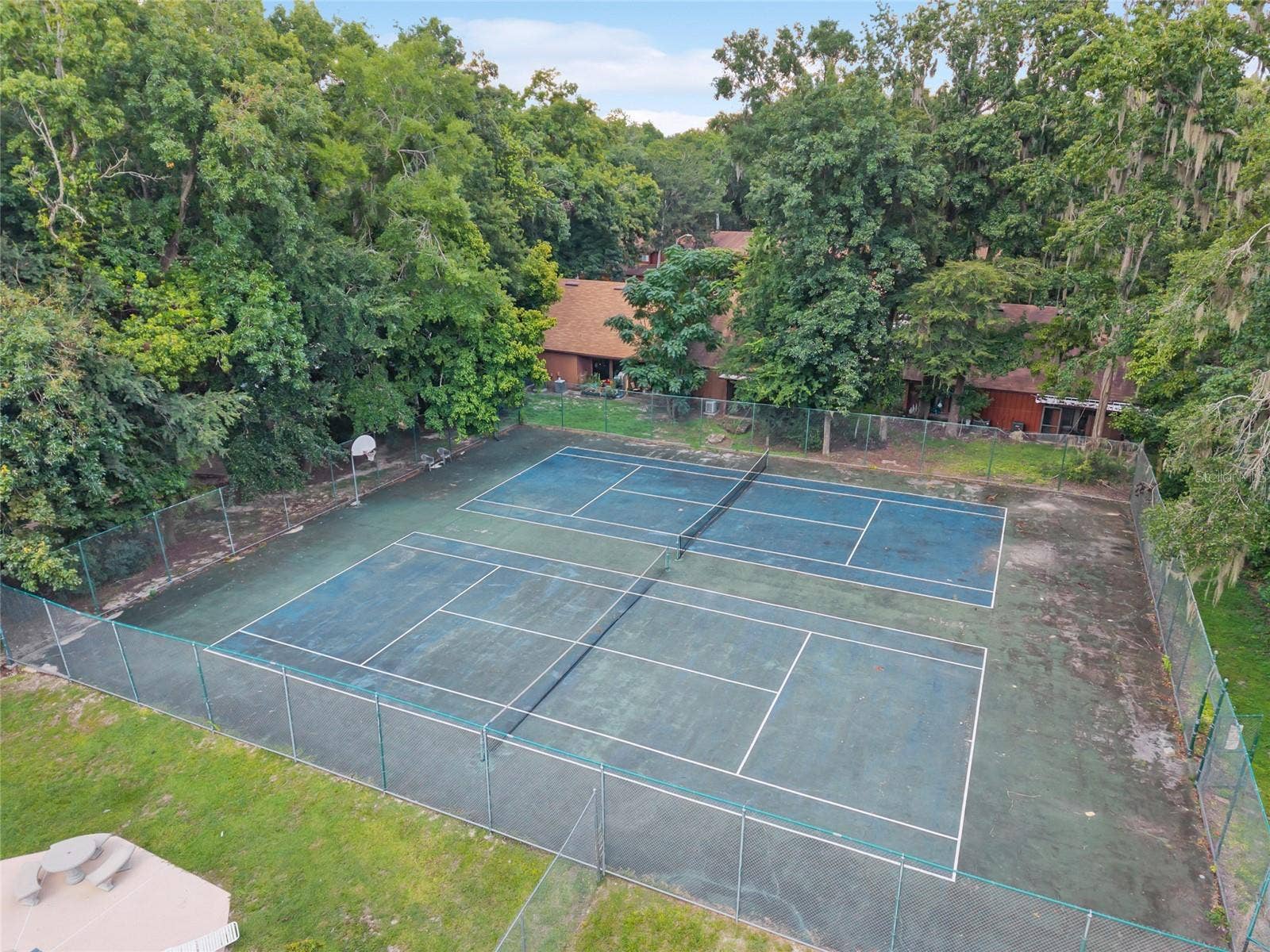 5606 SW 8TH PLACE, Gainesville, FL 32607 5606 SW 8TH PLACE, Gainesville, FL 32607