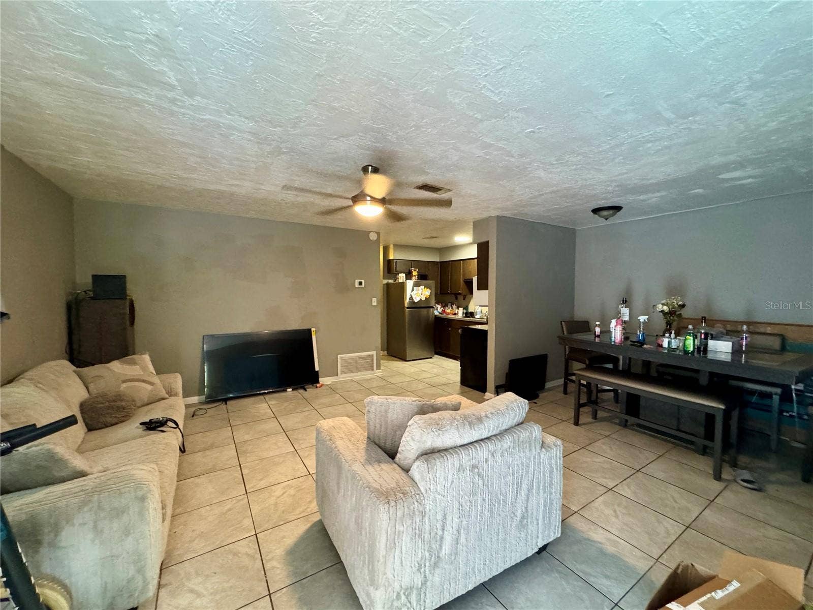 824 SE 1ST AVENUE, Gainesville, FL 32601 824 SE 1ST AVENUE, Gainesville, FL 32601