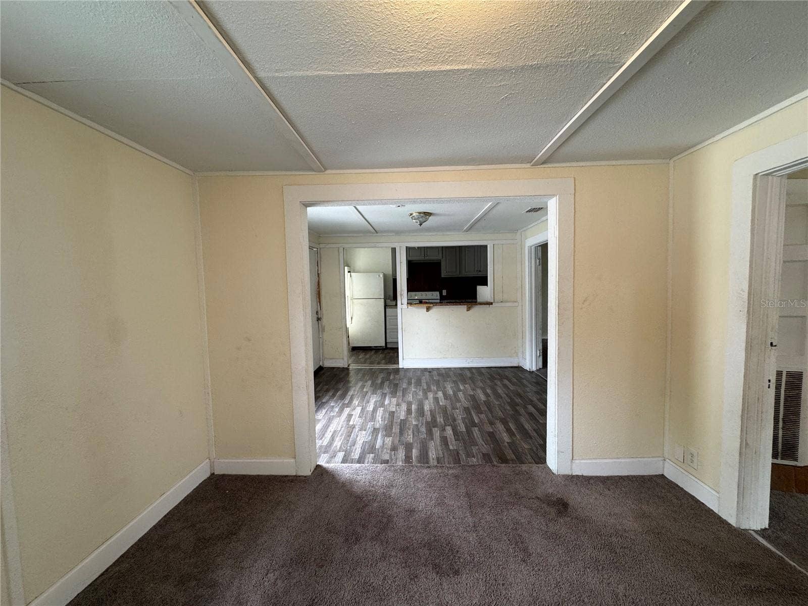 824 SE 1ST AVENUE, Gainesville, FL 32601 824 SE 1ST AVENUE, Gainesville, FL 32601