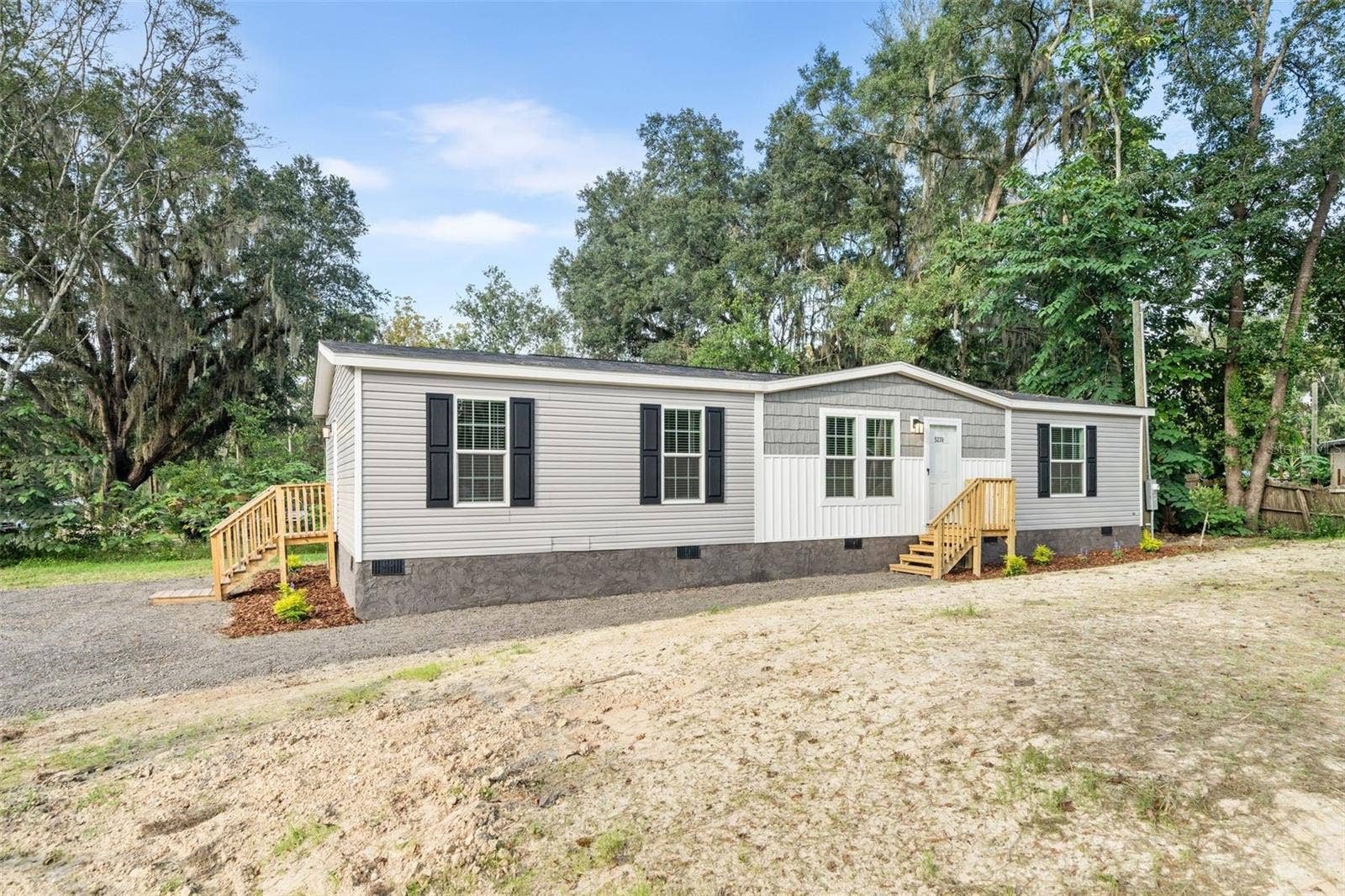 5239 SW 67TH STREET, Gainesville, FL 32608 5239 SW 67TH STREET, Gainesville, FL 32608