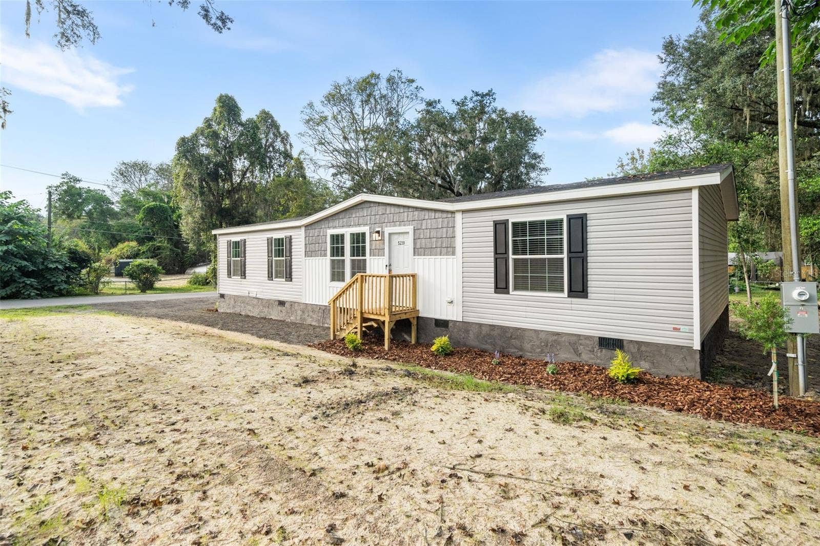 5239 SW 67TH STREET, Gainesville, FL 32608 5239 SW 67TH STREET, Gainesville, FL 32608