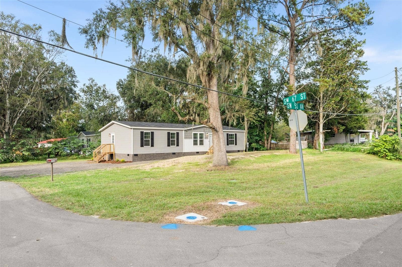 5239 SW 67TH STREET, Gainesville, FL 32608 5239 SW 67TH STREET, Gainesville, FL 32608